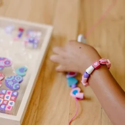 Created by Me! Heart Beads Wooden Bead Kit