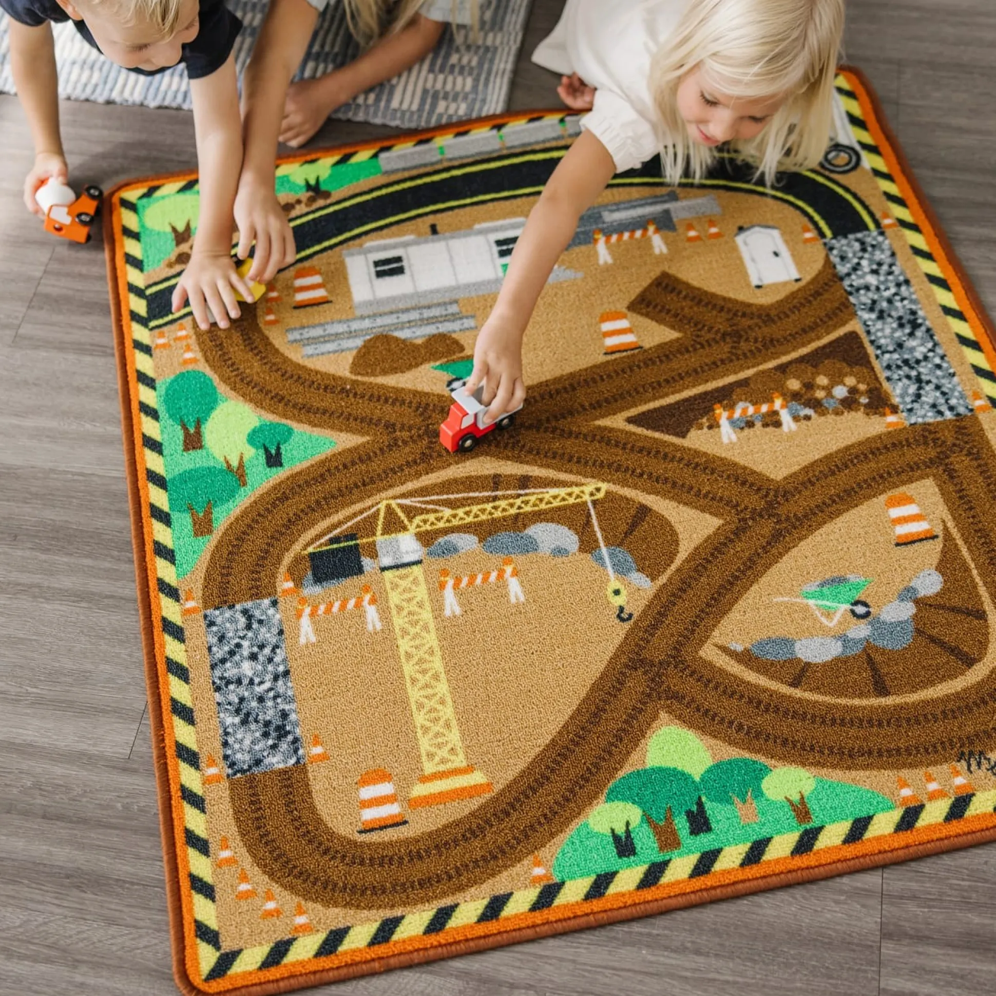 Round the Construction Zone Work Site Rug & Vehicle Set