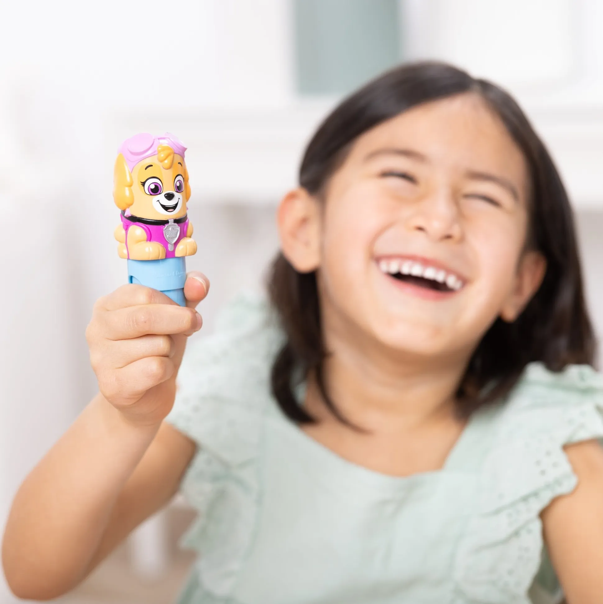 Sticker WOW!™ Activity Pad & Sticker Stamper - PAW Patrol Skye